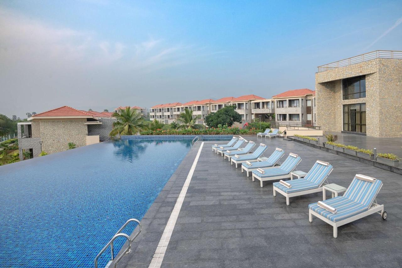 Radisson Blu Resort Visakhapatnam Exterior photo